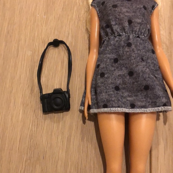 Photographer Barbie - Picture 3 of 4